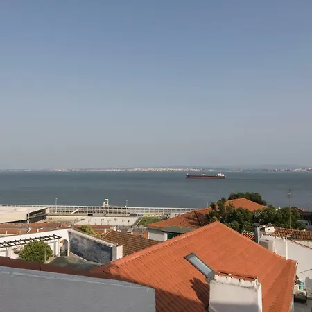 아파트 Alfama Terrace W/ Tagus River Views